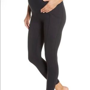 Zella maternity live in 7/8 leggings